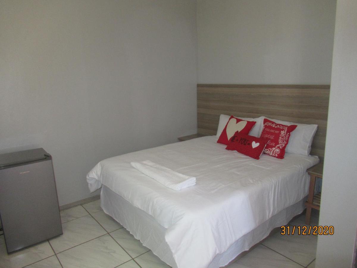 Pab-Love Guest House Kuruman Exteriör bild