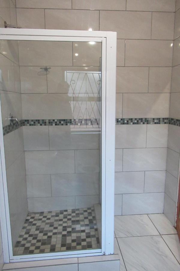 Pab-Love Guest House Kuruman Exteriör bild